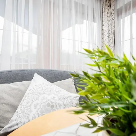 アパート Eva フラッハウ