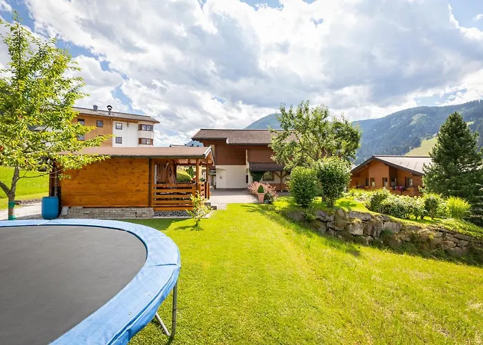 Апартаменти Eva *