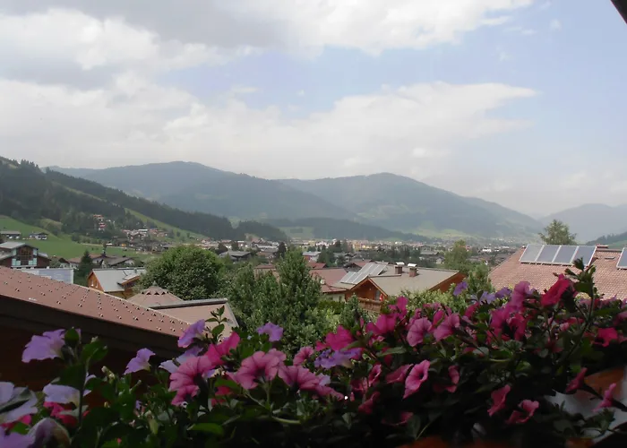 Апартаменти Eva *